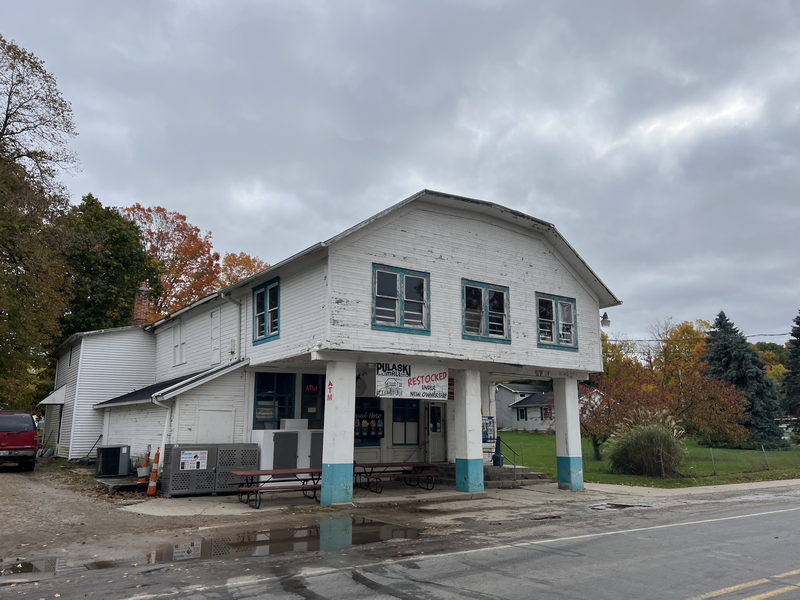 Pulaski Grocery (Pulaski Mall)